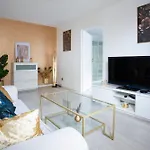 Apartment Golden Peacock - Grazynskiego 7 Kattowitz