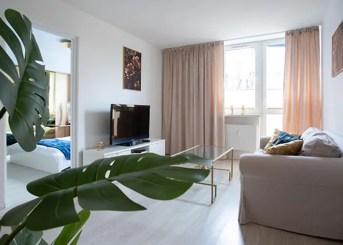 Golden Peacock - Grazynskiego 7 Apartmán